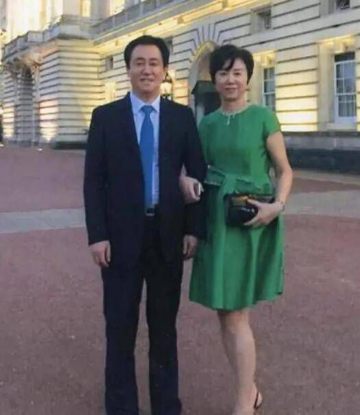 亚洲人成一区
