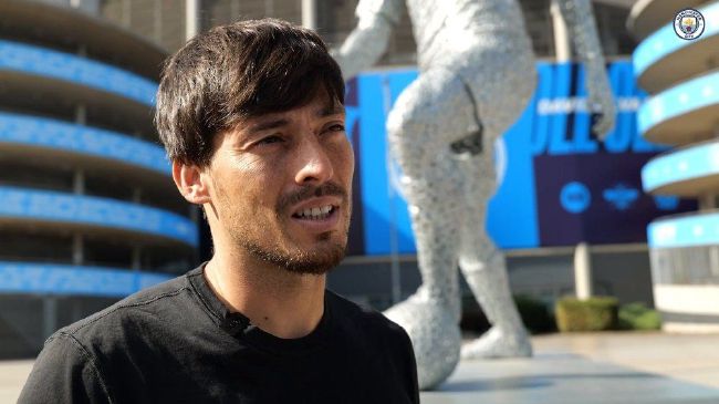 亚洲欧美日本在线